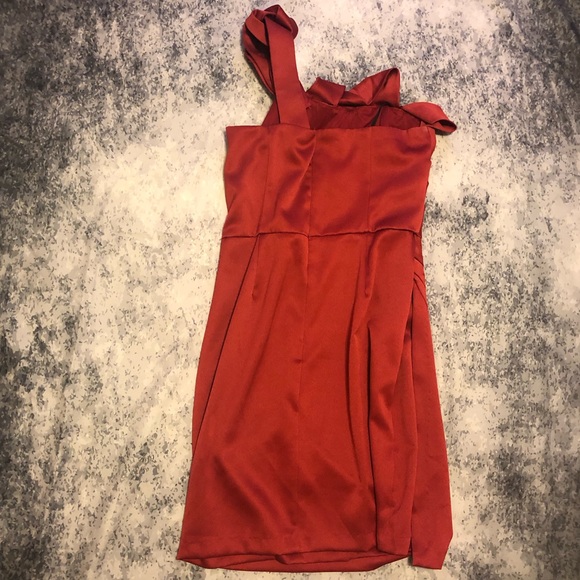 Fabulous Formal Red One Shoulder Cocktail Dress - Picture 5 of 8
